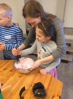 For children with autism, the promotion of integration and socialization in a day camp