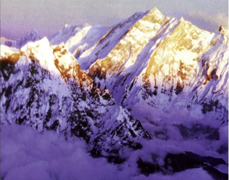 Vakara skats uz Annapurnu no 6400m augstuma